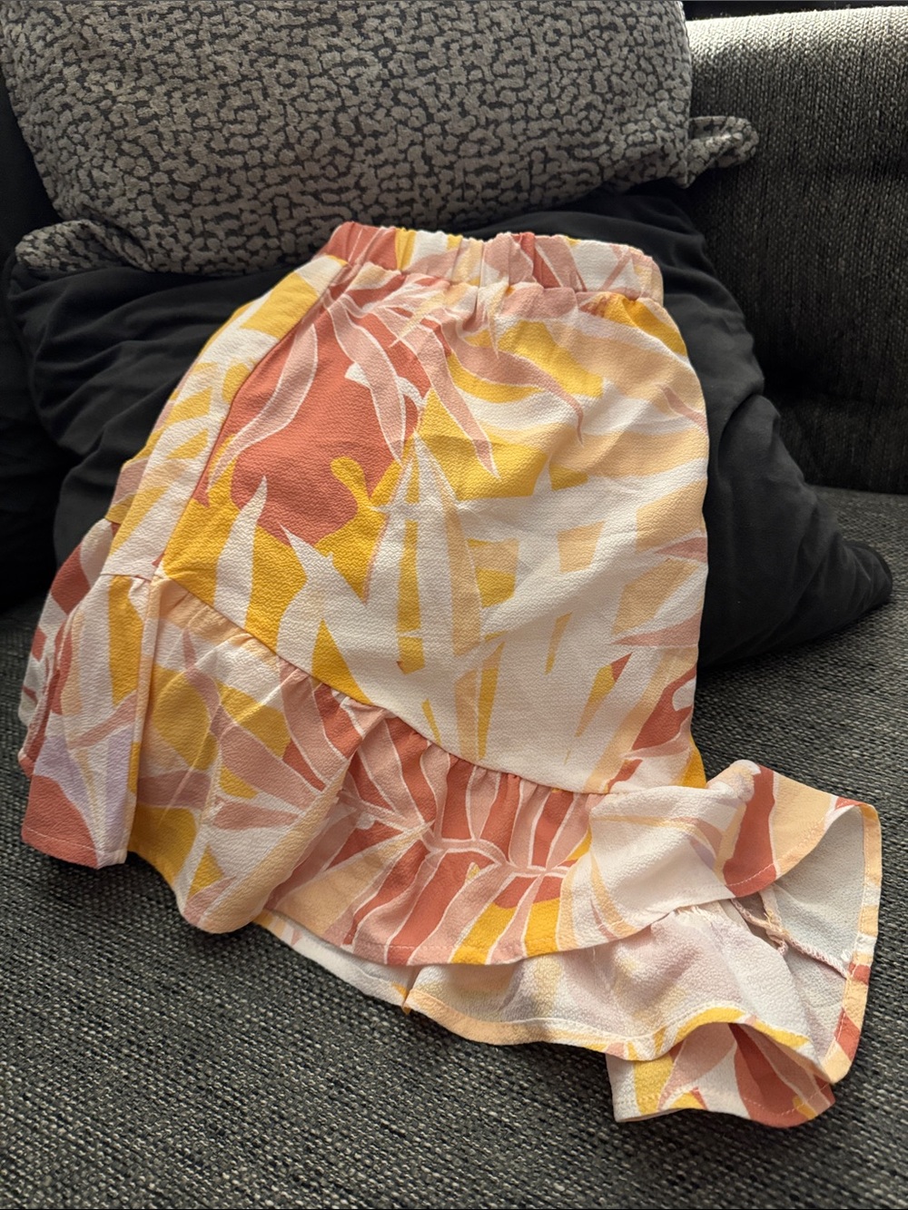 Women's Abstract Floral Ruffle Shorts Pink, Yellow & White